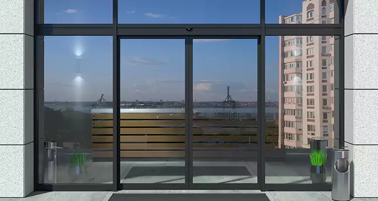 Our Patio Door Casing Repair Services in West Lealman, FL