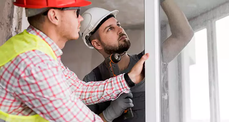 Sliding Patio Door Sticking? Expert Repair in West Lealman, FL.